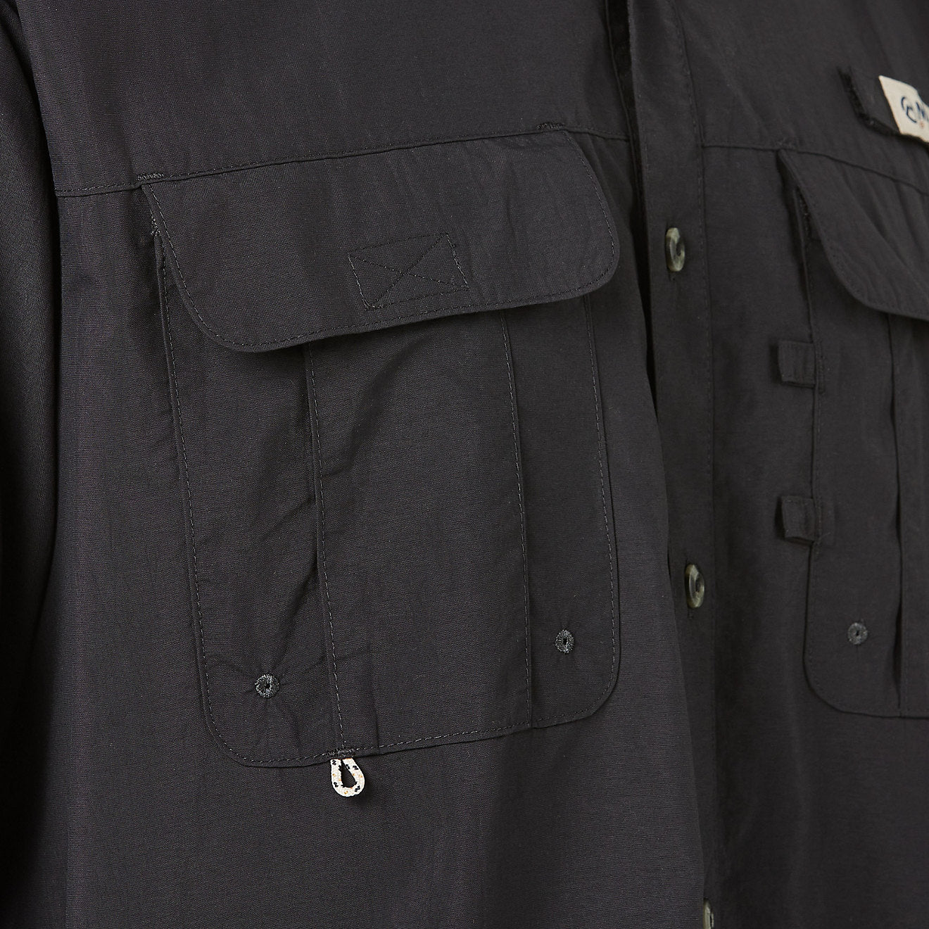 Camisa Magellan Laguna Madre manga larga – Negro